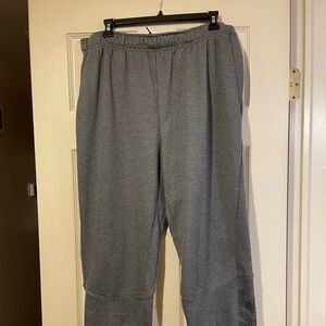 Nike dri fit sweatpants. Size xl